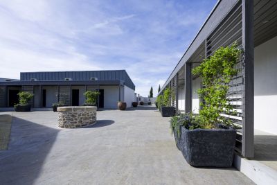 hotel restaurant business vendee 2 2