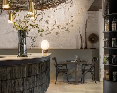 hotel restaurant business vendee 8 1